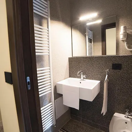 Elda מלון ויקו דל גרגאנו